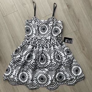 ***SOLD*** Black and white sundress